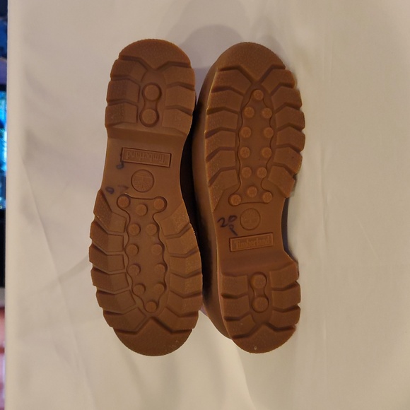 Timberland Women's Tan and Purple Lace Up Boots Size 8.5 - Picture 6 of 6